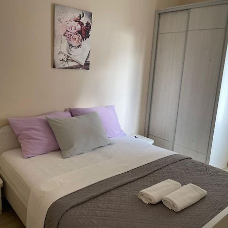 Apartment Ante Starigrad Paklenica Extérieur photo