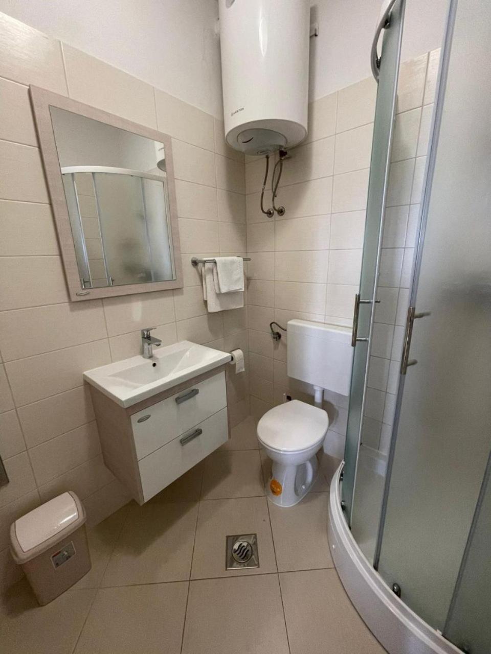 Apartment Ante Starigrad Paklenica Extérieur photo